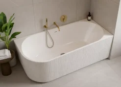 Baignoire d'angle droite avec bonde et vidage - 150 x 75 cm - Blanc brillant rainuré - PERLE