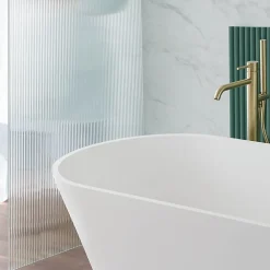 Baignoire îlot design en sanydur ovale MODERN 170 cm