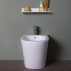 Bidet Au Sol Adossé Au Mur - Blues
