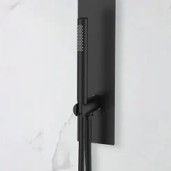 Colonne de douche encastrée thermostatique PURA noir mat