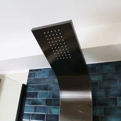 Colonne de douche hydromassante mécanique avec pommeau + douchette + flexible finition gun metal Essebagno Esseflat