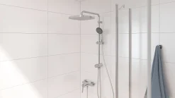 Colonne de douche sans robinetterie avec pommeau + douchette 1 jet + flexible + barre réglable Grohe Vitalio Start 250 Cube