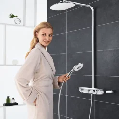 Colonne de douche thermostatique GROHE Rainshower System SmartControl Mono 360 Blanc/chromé + Panier douche Start Cube