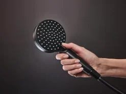 Colonne de douche thermostatique noir mat Hansgrohe Vernis Blend