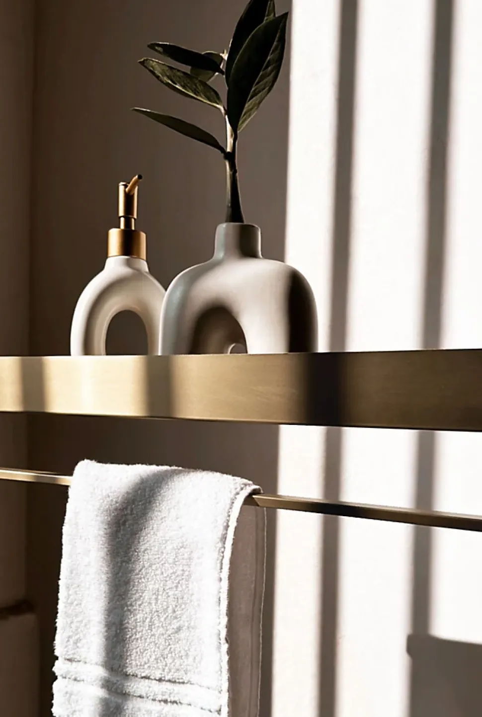 ETAGÈRE DE SALLE DE BAIN REA SF01-450-BG BRUSH GOLD