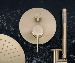 Kit De Douche Encastré Rea Lungo Grip Brush Gold + Box