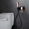 Kit Douchette anti-calcaire hygiénique encastrée WC ou Bidet Salle de Bain Noir et Or Rose IMEX SUECIA BDC032-5/NOR