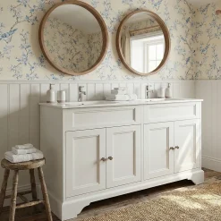 Meuble Salle de Bains avec vasque/lavabo DOLIANA 120 à poser laqué Blanc mat 4 portes avec plan céramique