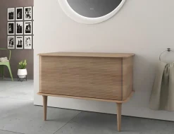 Meuble sous-vasque à suspendre l.95 cm avec plan de toilette et pieds H.29 cm, effet chêne tabac, Idra