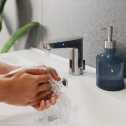 Mitigeur à capteur infrarouge chrome GoodHome Cavally