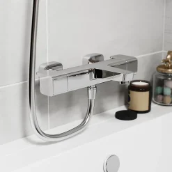 Mitigeur de baignoire thermostatique chromé GoodHome Teesta