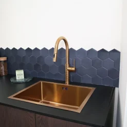 Mitigeur de cuisine cuivré avec douchette Essebagno Architek