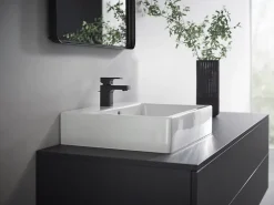 Mitigeur de lavabo 70 hansgrohe Vernis Shape noir mat