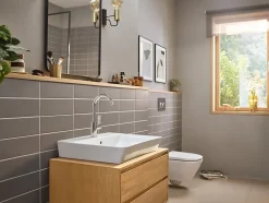 Mitigeur de lavabo avec bec orientable, tirette et vidage chromé, Hansgrohe Rebris E 210
