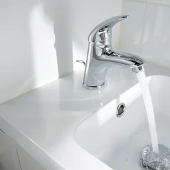 Mitigeur de lavabo chromé GoodHome Blyth