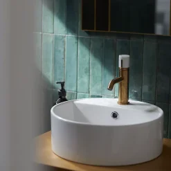 Mitigeur de lavabo cuivre et marbre blanc Essebagno Manopola