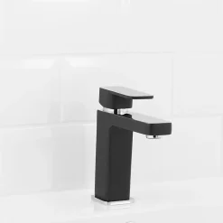 Mitigeur de lavabo noir H.16,6 cm GoodHome Pazar