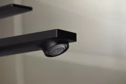 Mitigeur de lavabo pour vasque à poser avec tirette et vidage noir mat, Hansgrohe Rebris E 240 CoolStart