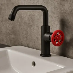 Mitigeur lavabo bas noir et manette rouge Essebagno Indus