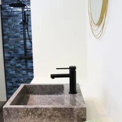 Mitigeur lavabo bas noir Essebagno Envol