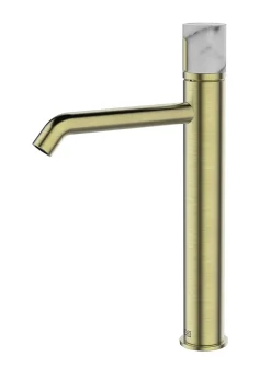 Mitigeur lavabo haut avec vidage en laiton doré et marbre blanc, Essebagno Manopola