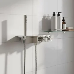 Mitigeur thermostatique bain/douche chromé GoodHome Kolima