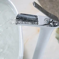Mitigeur vasque, cascade Blanc et Chromé