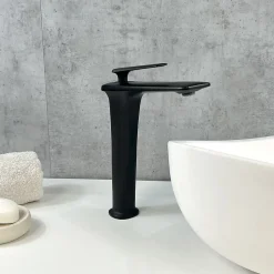Mitigeur vasque haut Noir - Brittia