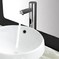 Mitigeur vasque moderne à capteur automatique Chromé - eau froide - Pula