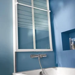 Pare-baignoire relevable 2 volets profilés blanc 140 x 104 cm Ecume