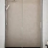 Paroi de douche coulissante 1 porte 1 fixe 1 porte 100 cm (Adaptable 95-99cm) Verre 6 mm clair anti-calcaire Profil Chrome