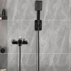 Pommeau de douche filtrant - Économie d'eau - Avec tuyau et collier de serrage - Carré - Noir