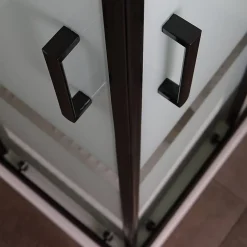 Porte De Douche Carrée 90X90 Avec Portes Sérigraphiées Et Profilés Noirs - City