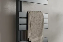Radiateur et sèche-serviettes design D16G gris anthracite, raccord gauche ou droite - 160x50cm, kit connexion chromé