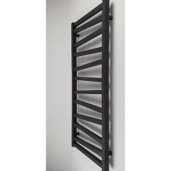Radiateur sèche-serviettes eau chaude design CYRKA 97 x 50 cm noir mat