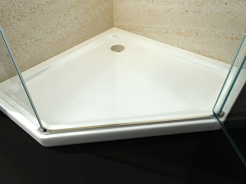 Receveur de douche pentagonal - 90x90cm et système d'évacuation