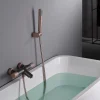Robinet baignoiredouche thermostatique en laiton et zama couleur or rose