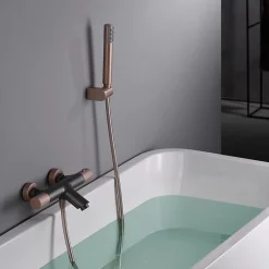 Robinet baignoiredouche thermostatique en laiton et zama couleur or rose