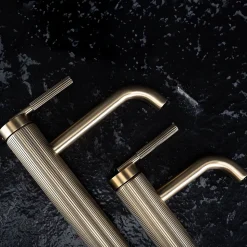 Robinet De Lavabo Rea Js-B348Bg Argon Low Brush Gold