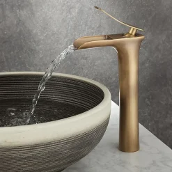 Robinet de lavabo REA Laguna antique brush gold high