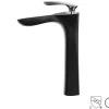 Robinet de lavabo surélevé 205 en laiton noir et chrome collection Céphise