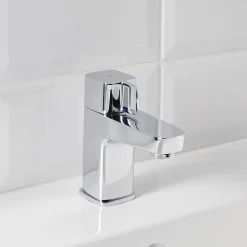 Robinet de lave-mains eau froide GoodHome Teesta S