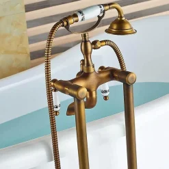 Robinet melangeur sur colonnes retro pour baignoire FLORINA or ancien