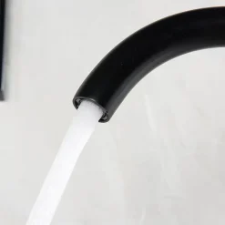Robinet mitigeur de luxe sur pied 8028B en noir