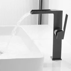 Robinet mitigeur haut CEZIO XL bec cascade chrome Noir mat - Saniverre