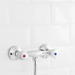 Robinet mélangeur mural pour douche entraxe 150 mm Mâle 15 x 21 en laiton chromé Grenvik