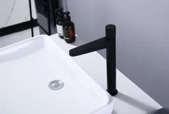 Robinet pour lavabo vasque et évier design en laiton peu bruyant et avec aérateur économie d'eau - H. 31cm - Noir mat