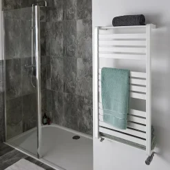 Sèche-serviettes eau chaude en acier GoodHome Loreto vertical blanc 546 W