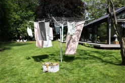 Séchoir à linge parapluie rotatif 50 m d'étendage Lift-O-Matic Brabantia