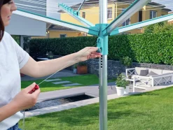 Séchoir parapluie de jardin avec douille de fixation, 40 m d'étendage, gris et bleu turquoise, Leifheit Linomatic 400 Easy